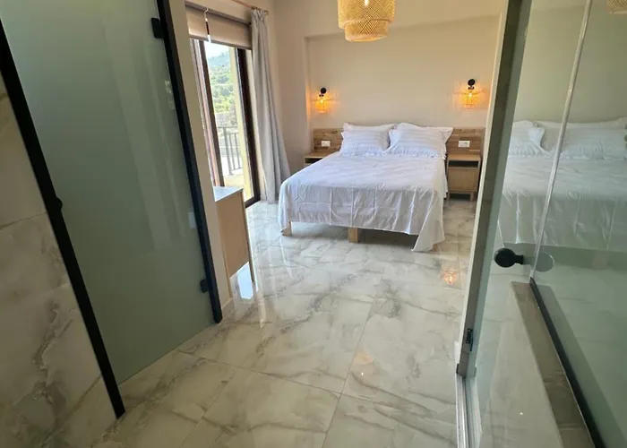 Katalyma Vouno Lalyssos