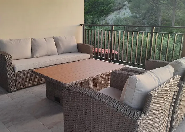 Katalyma Vouno Lalyssos